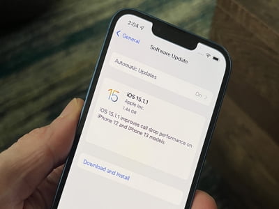 Bản cập nhật iOS 15.1.1 sửa lỗi gì cho iPhone 12 và iPhone 13?