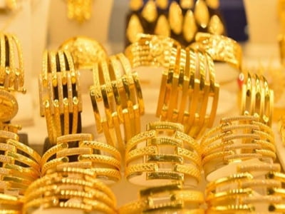 Giá vàng hôm nay 9/12: Thông tin mới về Omicron khiến vàng tụt giá