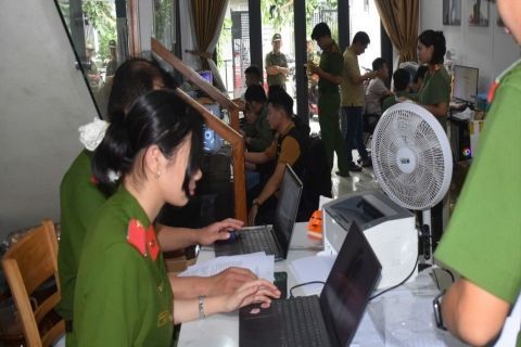 Triệt phá 'lò sản xuất' tài khoản ảo cho đối tượng lừa đảo ở Campuchia