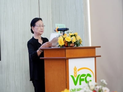 Thu nhập khủng đến 7 tỷ mỗi tháng của Chủ tịch Công ty Khử trùng Việt Nam
