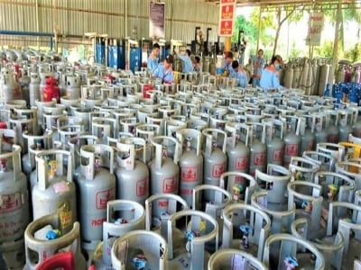 Giá gas tại châu Âu có lúc 0 đồng, vì sao gas Việt Nam tăng sốc?