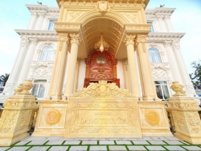 Cần Thơ: Choáng ngợp với dinh thự “khủng” dát vàng lộng lẫy trị giá khoảng 150 tỷ đồng