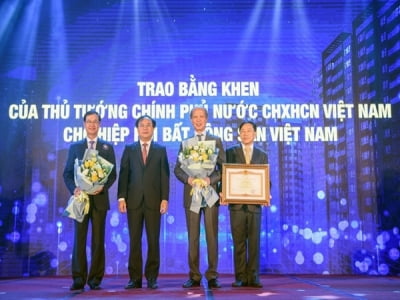 Hiệp hội Bất động sản Việt Nam vinh dự nhận Bằng khen của Thủ tướng Chính phủ