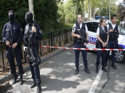 Tấn công bằng dao tại Sở cảnh sát Paris, 5 người thiệt mạng