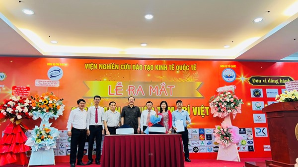 Ra mắt Câu lạc bộ Doanh nghiệp Tâm Trí Việt
