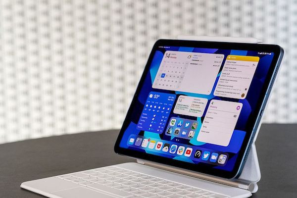 Apple sẽ biến iPad thành màn hình thông minh với đế sạc mới?