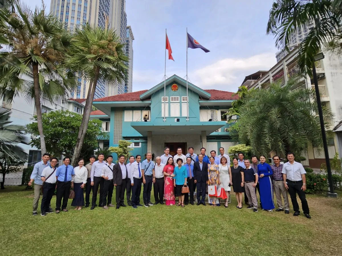 Đại sứ Việt Nam tại Thái Lan tiếp đoàn Doanh nghiệp tỉnh Đắk Lắk
