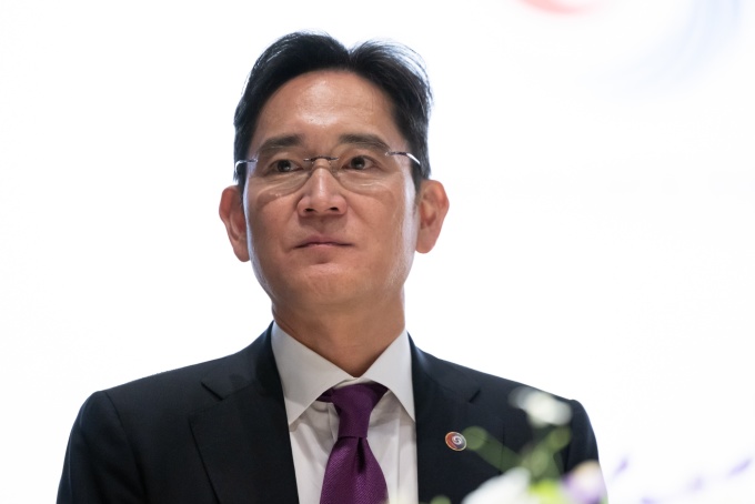 'Thái tử Samsung' chính thức tiếp quản đế chế 250 tỷ USD