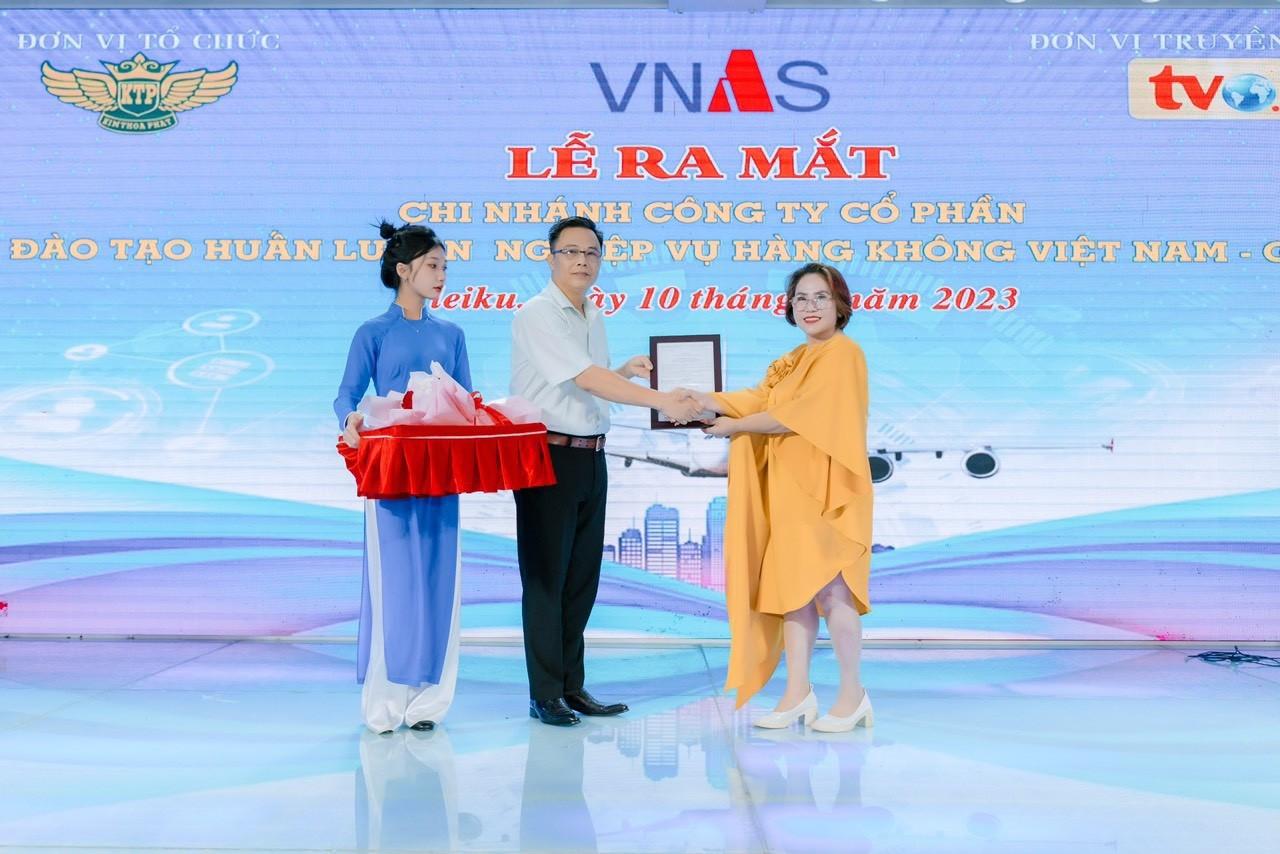 Lễ ra mắt Chi nhánh Công ty Cổ phần Đào tạo Huấn luyện Nghiệp vụ Hàng không Việt Nam (VNAS) - Gia Lai
